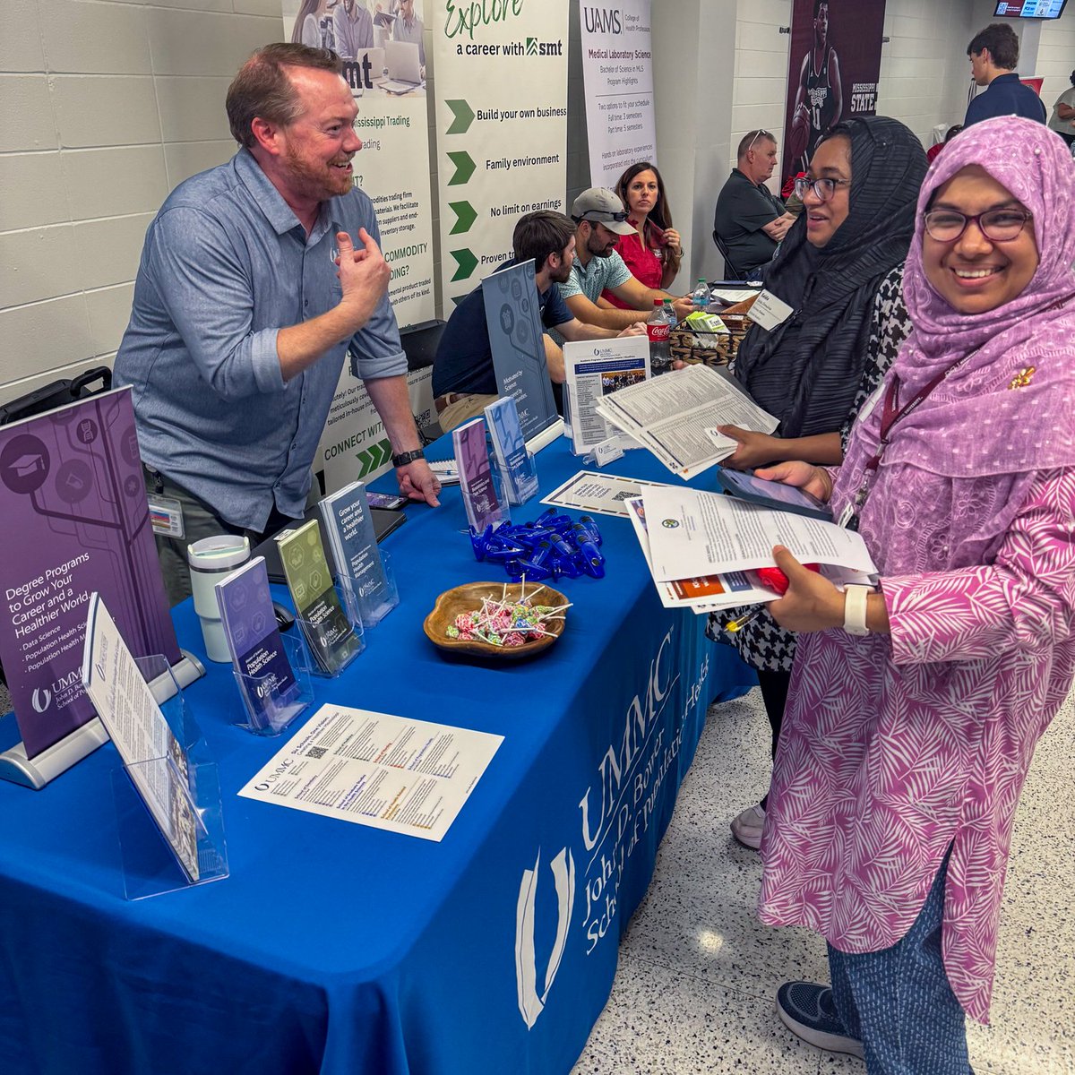 SOPH was proud to represent at <a href="/msstate/">Mississippi State</a>’s Graduate &amp; Professional Schools Fair! 🌟 We’re training the next generation of population health scientists to address health disparities &amp; improve outcomes across Mississippi.
👉 Learn more: bit.ly/ummc-soph