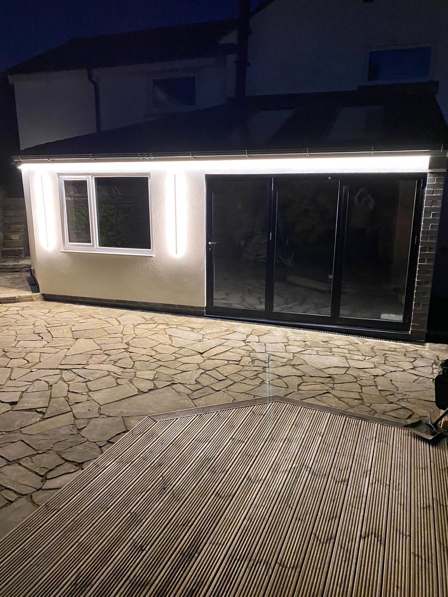 mcrwindows's tweet image. Bifold doors, but make it seamless.

Get your free quote: manchesterwindowsltd.co.uk

#BifoldDoors #Keighley #ManchesterWindows #DoubleGlazing #AluminiumBifolds #OpenPlanLiving #HomeImprovement #Renovation #PropertyUpgrade #UKHomes #GlazingExperts