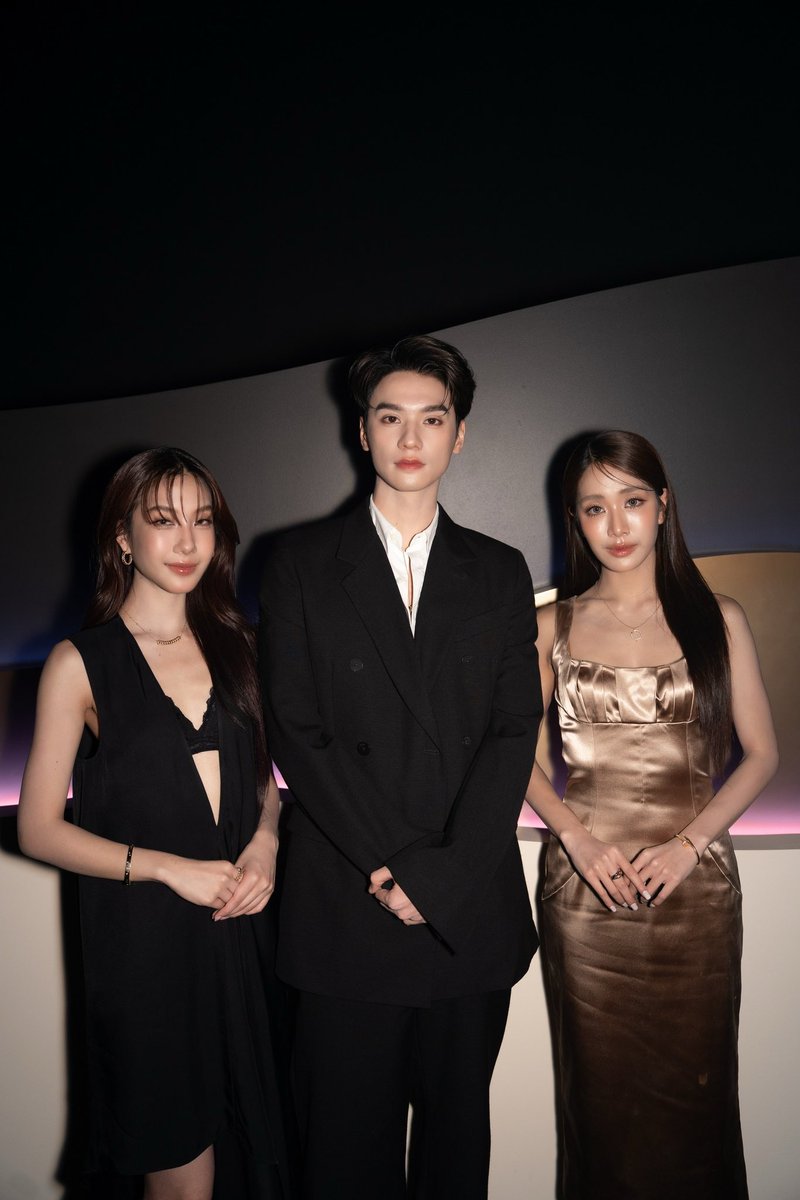 เก่ง โจริญ มายด์ 😭😭😭😭😭 เฟรมพระเจ้ามากกกก

HARIT AT CARTIER PARTY 
KENG HARIT WITH CARTIER 

#CARTIERXKENGHARIT