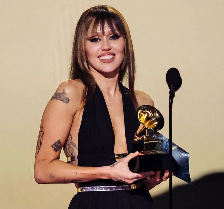 é complicado mesmo tem que ver isso ai depois