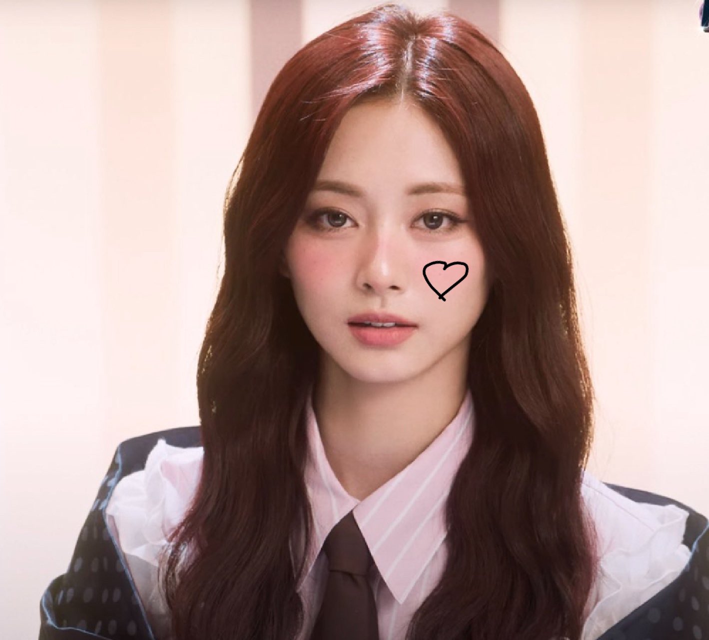 専用ページ　ツウィ TWICE ツウィ 写真集 Yes, I am Tzuyu