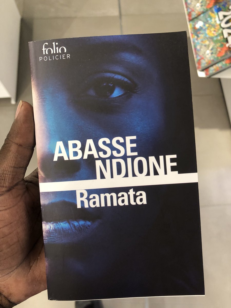 Titre : Ramata

Ramata, belle bourgeoise dakaroise, voit sa vie bien rangée basculer le jour où elle croise un mystérieux jeune homme. En quête de liberté et d’elle-même, elle s'engage sur une route dangereuse, entre passion, transgression et vertige identitaire.

Dispo 763431325