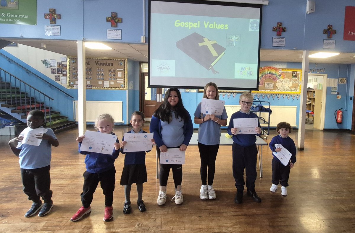 marys_rc's tweet photo. Llongyfarchiadau to our amazing Gospel Value winners this week. You have all been following in Jesus' footsteps and displaying our values and virtues around our school community. Da iawn! #bcare #eloquentandtruthful #bcavirtues #bcavalues https://t.co/6EtJcJEc4T