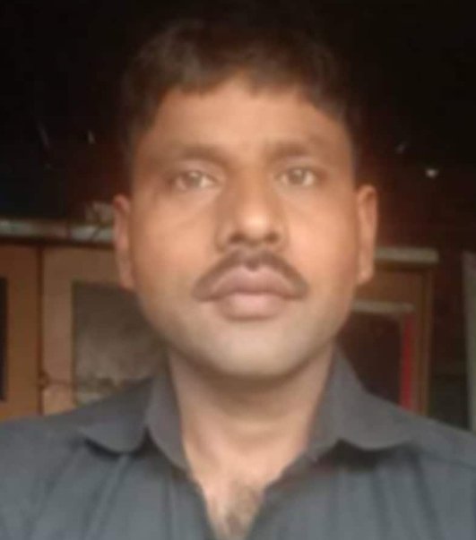 RahulSeeker's tweet image. As an ordinary citizen, I believe our Parliament has been reduced to nothing more than a circus. 🙏🏾

Now before branding me Anti-National or reading the Rajya Sabha answer in here I request you to first read about Arvind (in pic). 

This Tuesday night, 16.09.25 Arvind was at his…