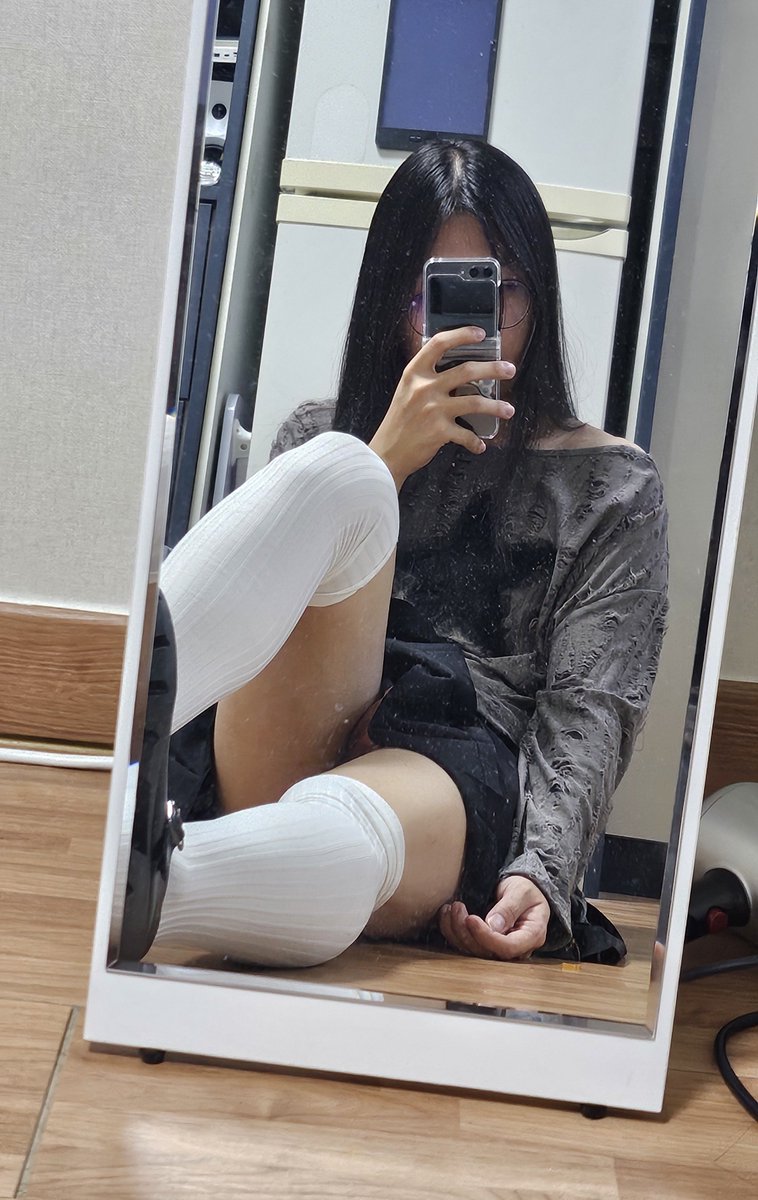 vitis1600's tweet image. 이렇게만 살게해다오..