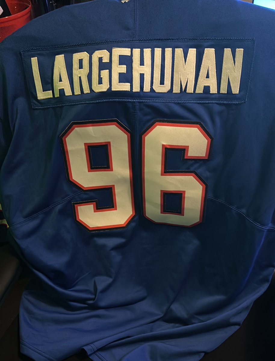 GregTompsett's tweet image. #LargeHuman