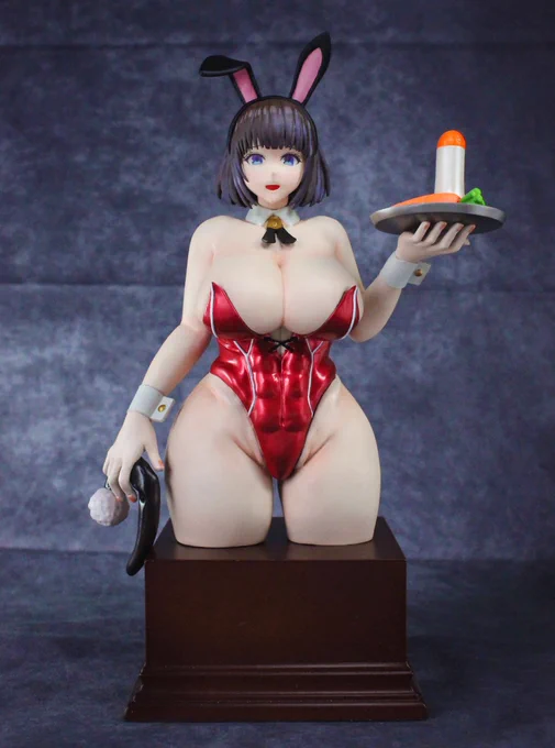 以前描いたバニーメタルガールを HYO様 が新たに立体化してくださいました! 21日に行われるムチムチ特化のイベント「BIGLOVEFESTA」の卓番L03 MADHANDS にて展示販売、 同日の21:00から にて通販が開始されるそうです!