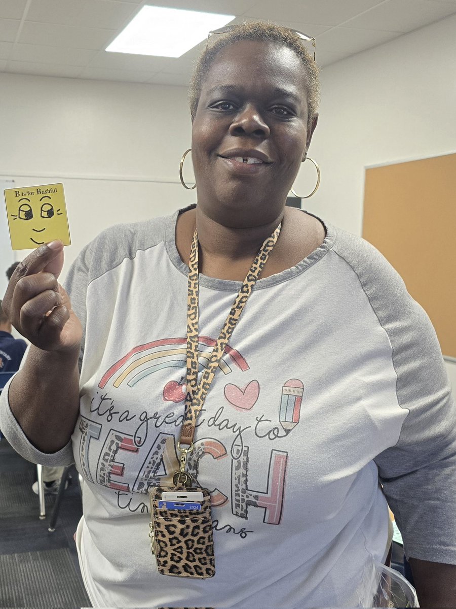 🎉 Our students had a blast learning about emotions with our school counselor through Feelings BINGO! This fun activity helped them recognize and talk about different emotions while building social-emotional skills. 💛

#FeelingsMatter #SocialEmotionalLearning #GrowingGreatness