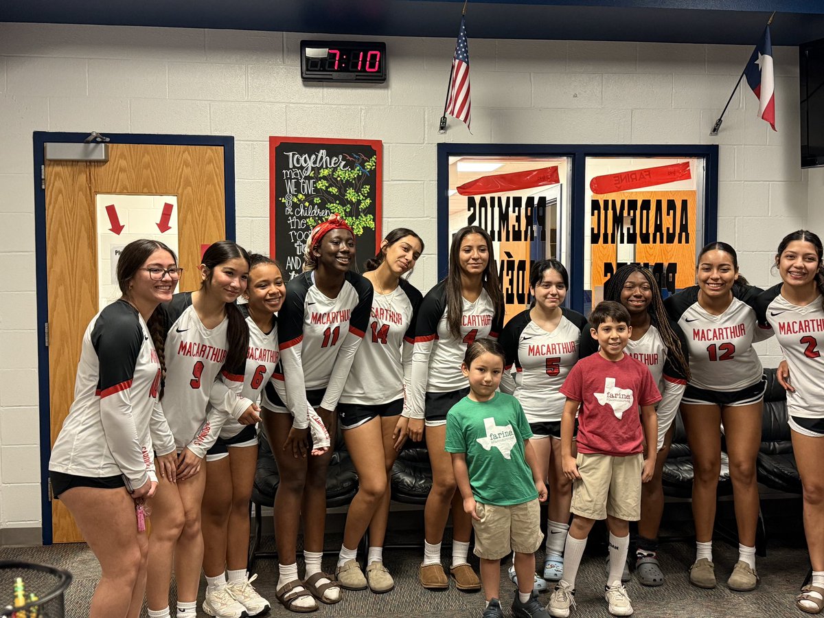 MACVolleyball tweet media