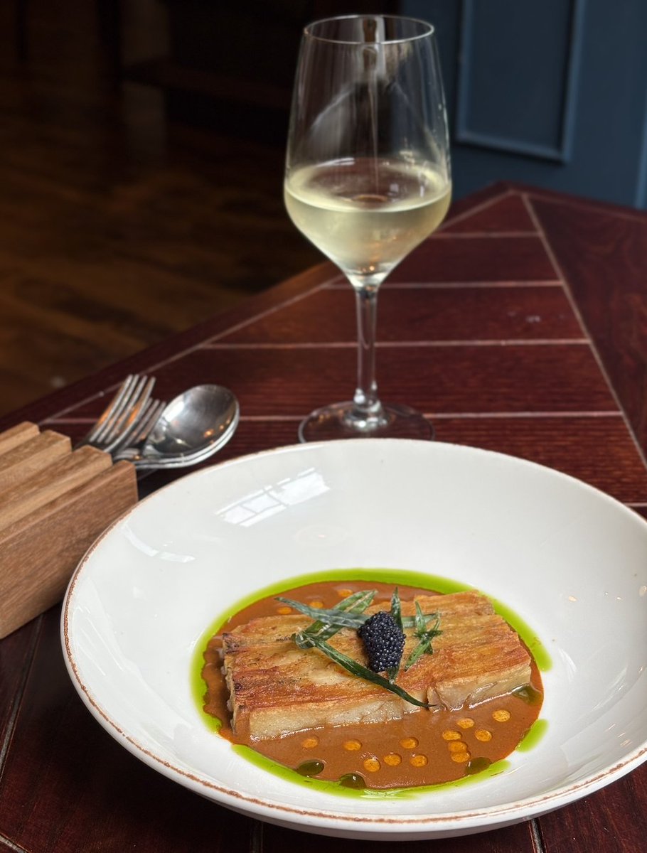 DobsonParnell's tweet photo. Just look at those Autumnal colours shining through our dishes 🤩 https://t.co/R52xHK3wxG