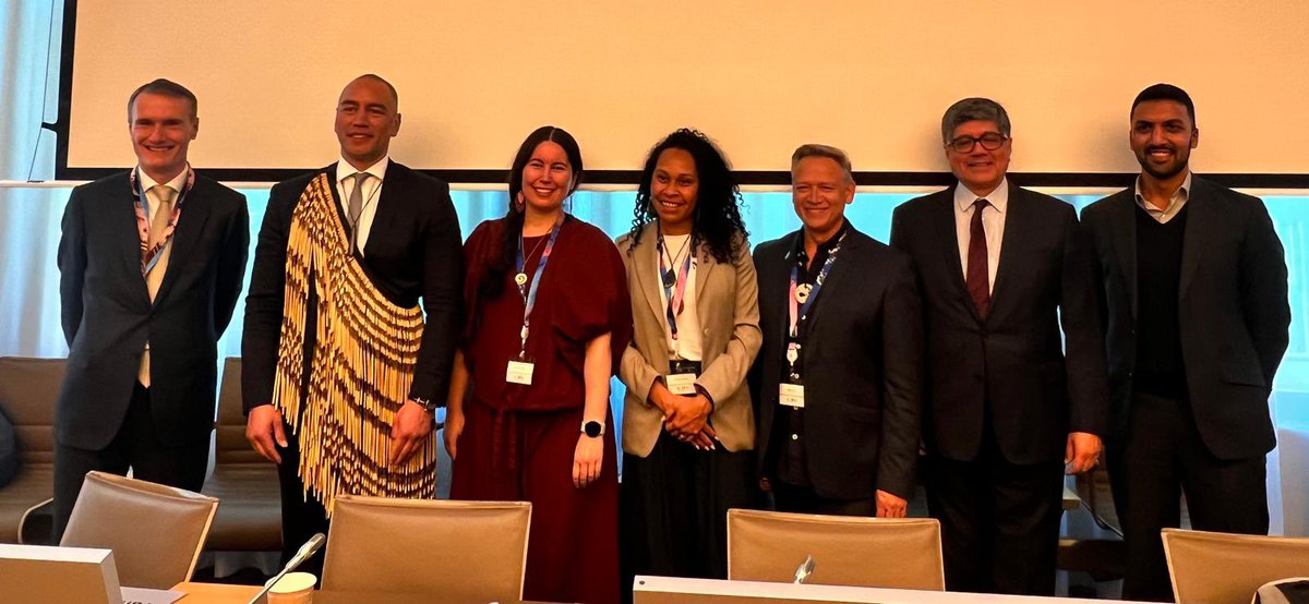 Ecuador_OMC's tweet photo. #WTOPublicForum 2025 | Emb. José Valencia interviene en sesión “Enhance, Create, Preserve Indigenous Trade Leadership” ECU🇪🇨 NZ🇳🇿AUS🇦🇺

La participación de Pueblos Indígenas y comunidades locales en el comercio es esencial: reglas claras, inclusión real y protección de saberes 💪🏾 https://t.co/4P9eJE2ehB