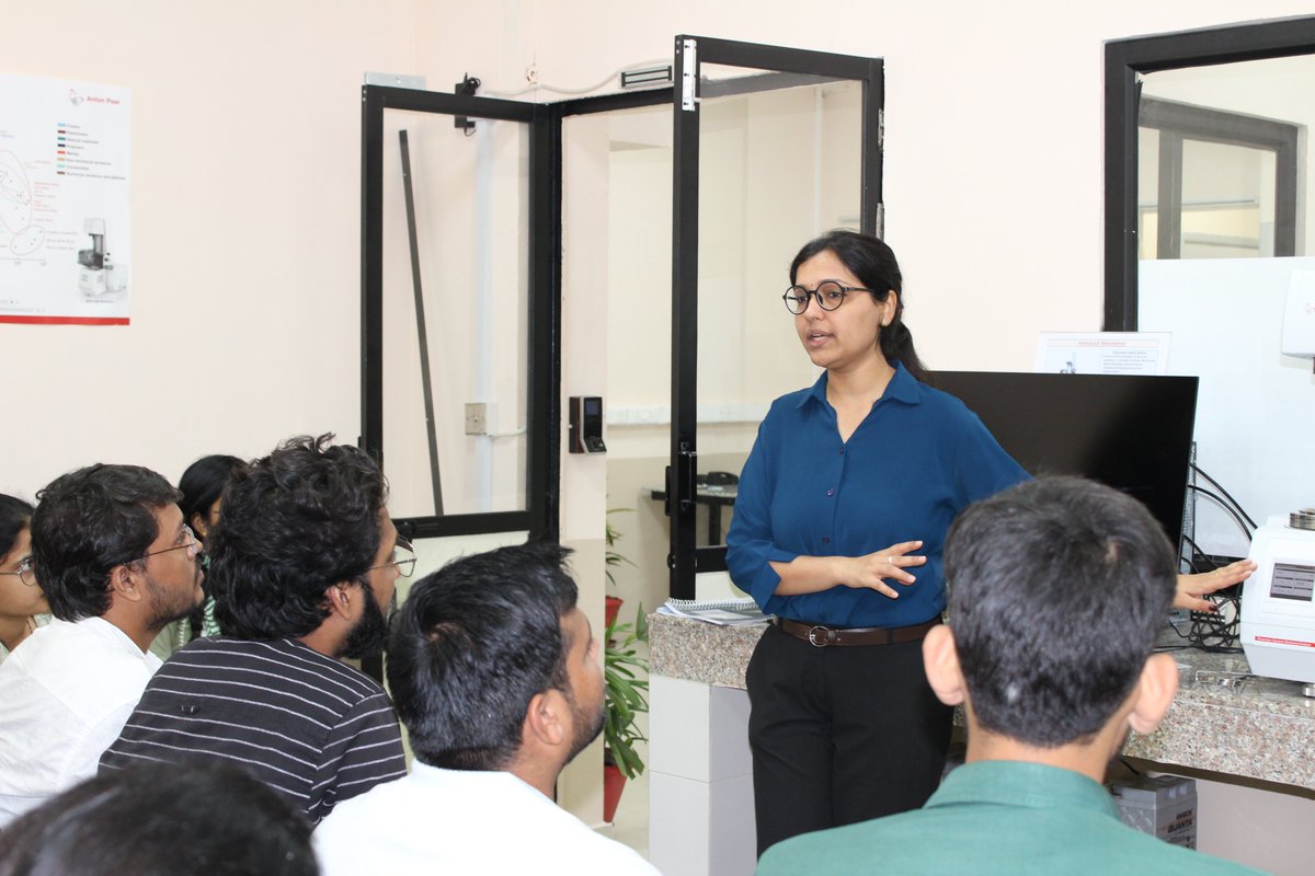 cheme_iitk's tweet photo. Thanks to all young researchers from IITK & partner institutes for bringing energy & ideas.
#IITKanpur #Rheology #BETAnalysis #MaterialsCharacterization #Research #AntonPaar https://t.co/uyXEdAuaWW