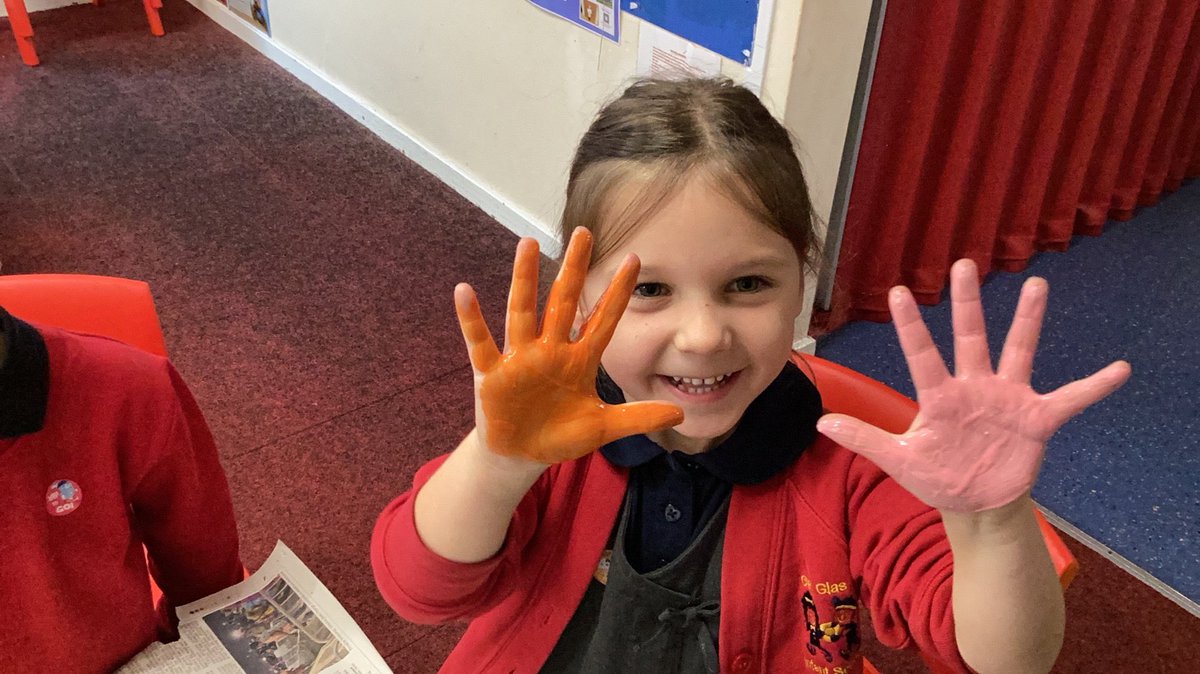 Dosbarth Mrs Carr tweet media