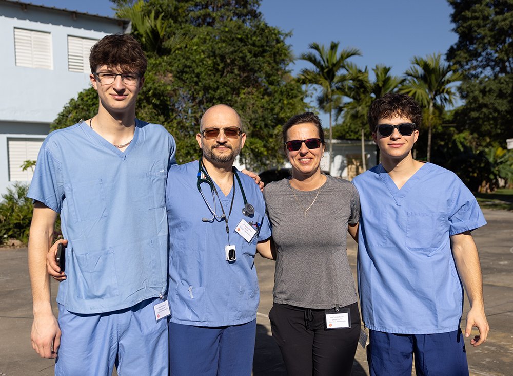 When Dr. Claudiu &amp; Monika Salvan signed up for their first OWS medical mission to the DR, they hoped to share an unforgettable family experience. What they didn’t expect was how profoundly the trip would transform them and their two teenage sons.

oneworldsurgery.org/a-family-on-a-…