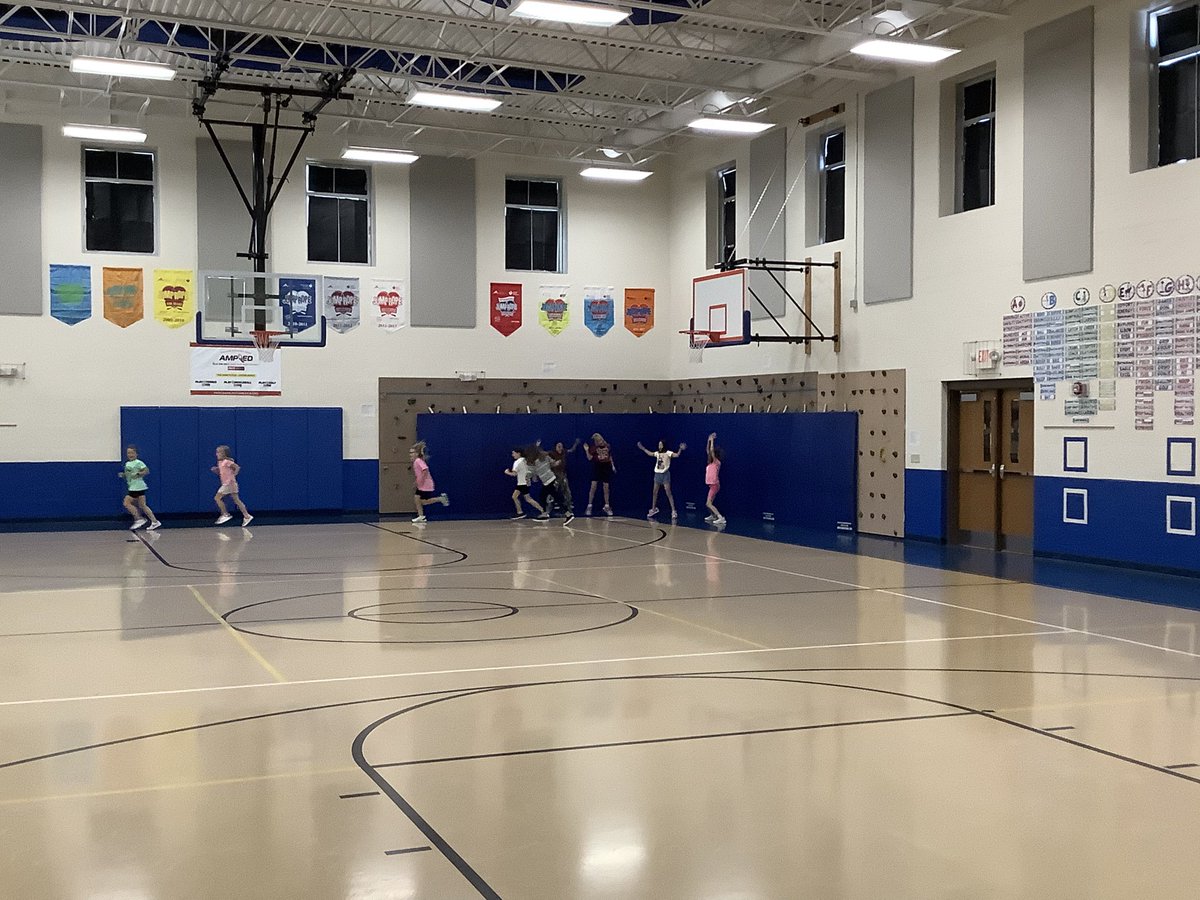 Kidder Elementary PE tweet media