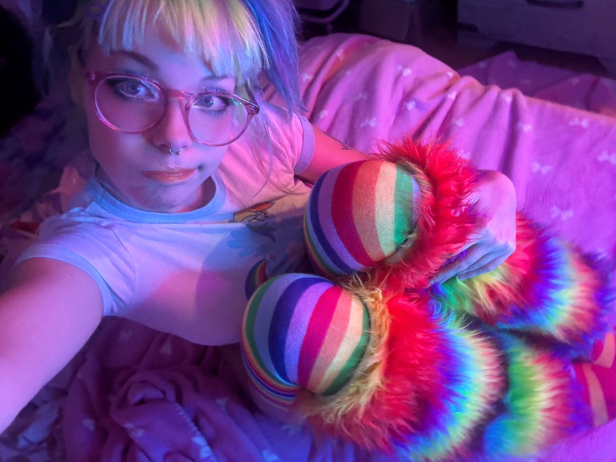 how do u feel about rainbows ^.^