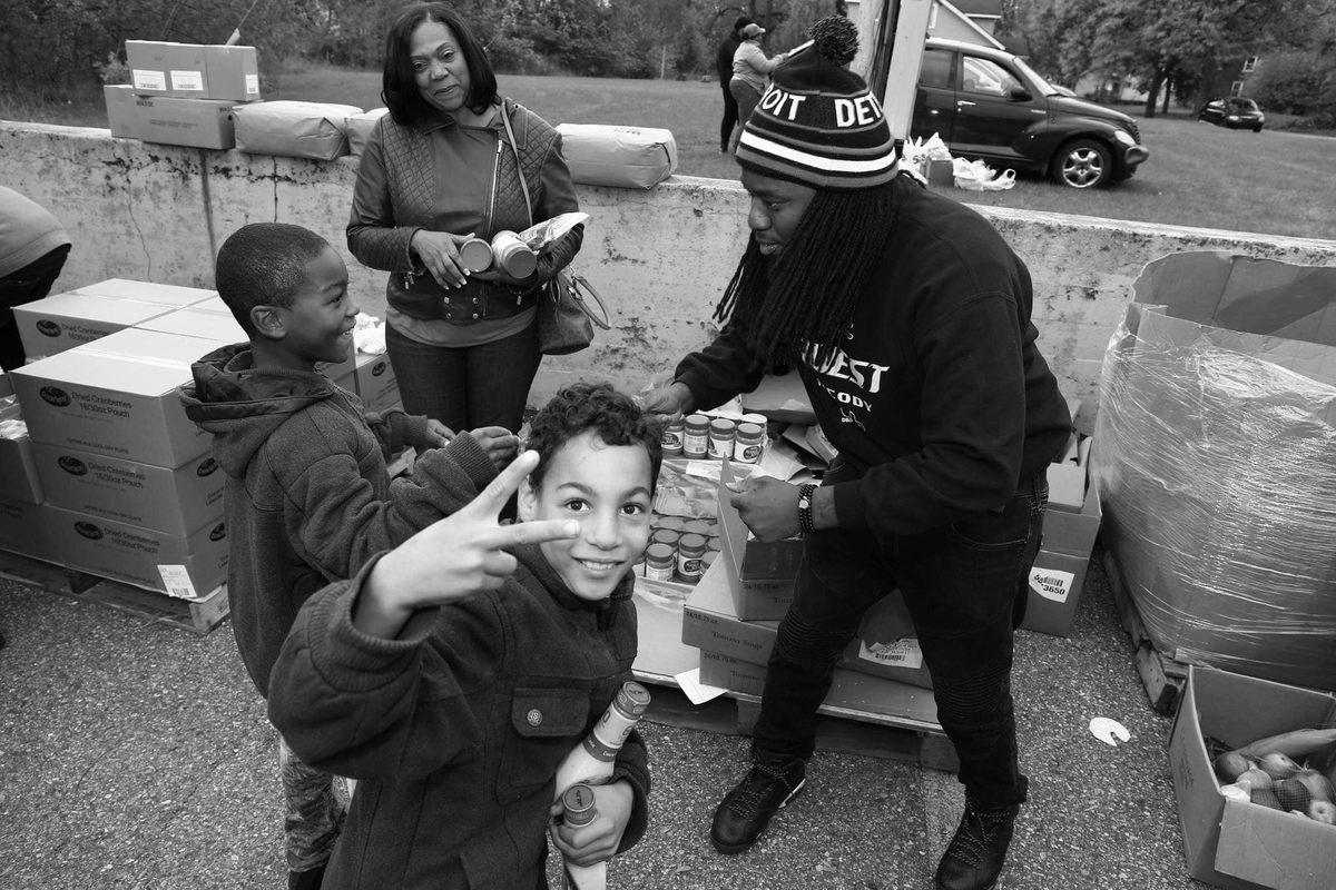 questmcody's tweet photo. Someone told me to promote the positive contributions we make in the community more as inspiration. I told them "it felt like bragging". They replied, "I've seen you brag about worse shit"..... #questmcody #questforacure #bbgmedia #buildingbridgestogreatness https://t.co/tkXQsAyIIH