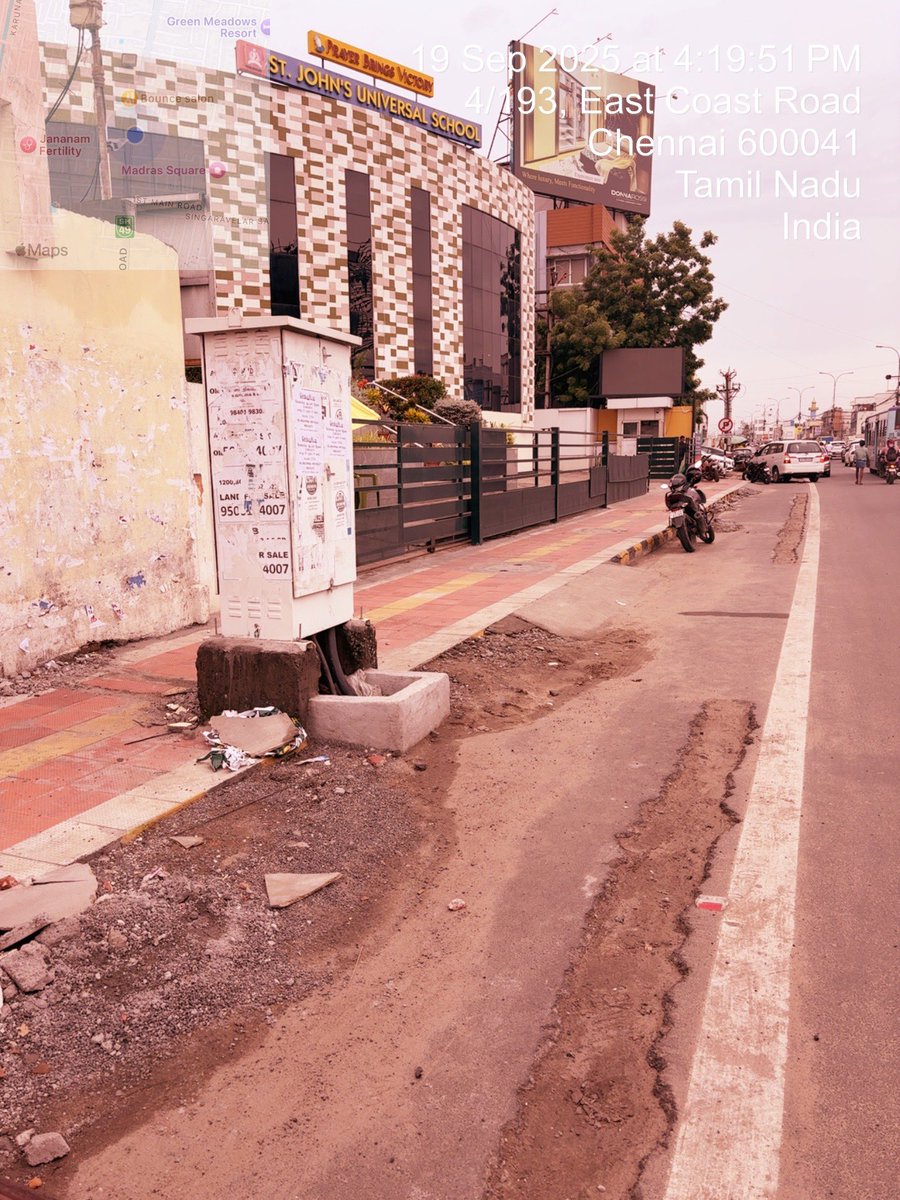ArchitectSam76's tweet image. Dear @chennai_Highway @chennaicorp 
Look at the mess in front of a school. Hundreds of children use this place daily. Rubbish left on the road and the road damage not yet repaired. 

#ECR #Palavakkam 
St.John’s universal school.