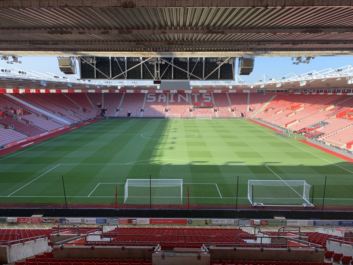 Under 21s at the stadium tonight and women here on Sunday. Weekend off? No thanks. ⁦<a href="/dogpockets/">Danny Silvestri</a>⁩ #SaintsFC