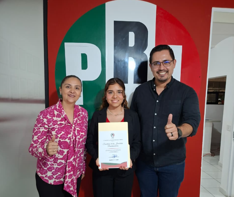 Felicitamos a nuestra compañera Lucero Alejandra Sanchez por su nombramiento como Secretaria de las Juventudes Revolucionarias. Su liderazgo fortalece el gran trabajo de nuestro equipo juvenil en defensa de las libertades, los derechos y una vida digna para las juventudes de León