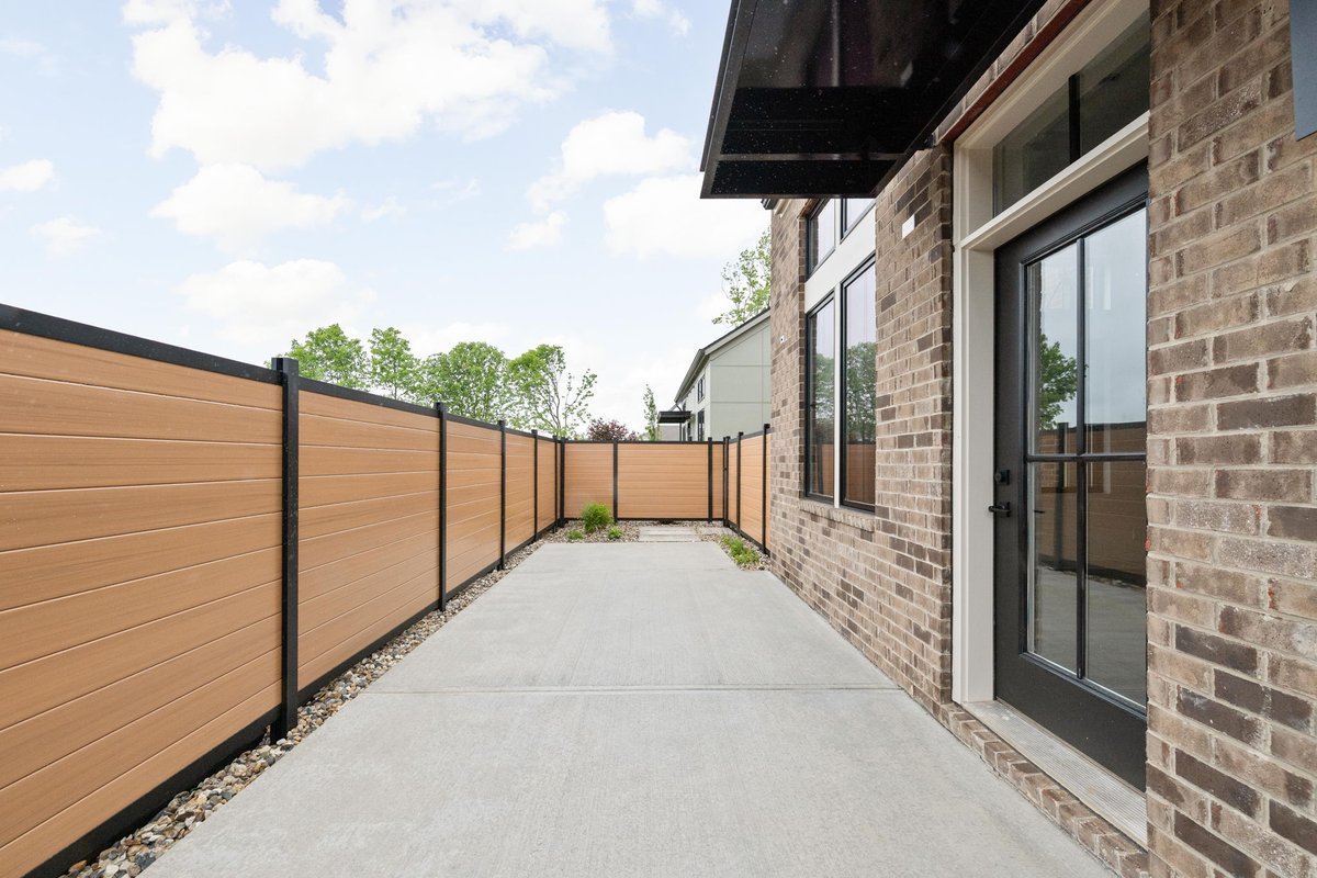 New maintenance-free* home in Westfield, IN! 🏡
📍1677 Solebar Way
🌨️ Lawn Maintenance &amp; Snow Removal Included
🛌 2 Bedrooms | 🛁 2 Bathrooms
🌲 Private Outdoor Living
💰 $30,000* Estridge Cash
Learn More: loom.ly/kTqqXPA
Enjoy a lock it and leave it lifestyle!