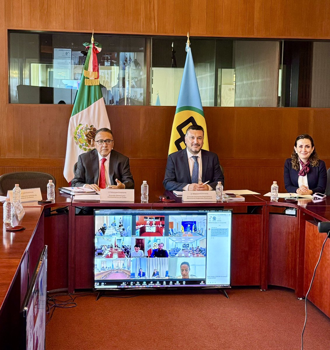 Celebramos la 7a reunión de la Comisión Mixta México - <a href="/CARICOMorg/">CARICOM: Caribbean Community</a>, en la que acordamos fortalecer los mecanismos de diálogo político a fin de coordinar posiciones en temas de interés común e impulsar nuevos programas y esquemas de cooperación. <a href="/SRE_mx/">Relaciones Exteriores</a> <a href="/RaquelSerur3/">Raquel Serur</a> <a href="/AMEXCID/">AMEXCID</a>