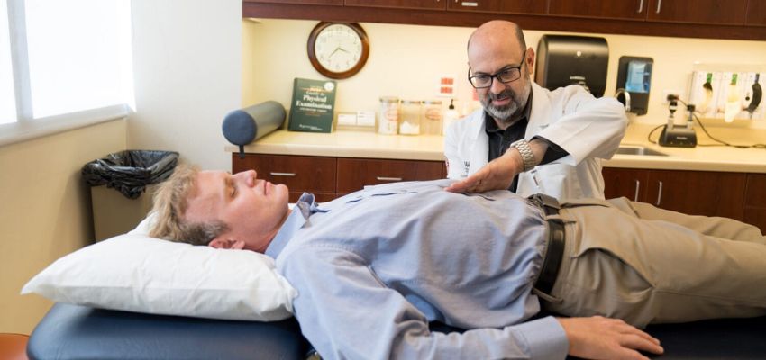 OMT enhances immune responses to COVID-19 vaccination, according to a recent study published by <a href="/WesternUNews/">WesternU</a> (WesternU/COMP) researchers and their colleagues. news.westernu.edu/westernu-resea…