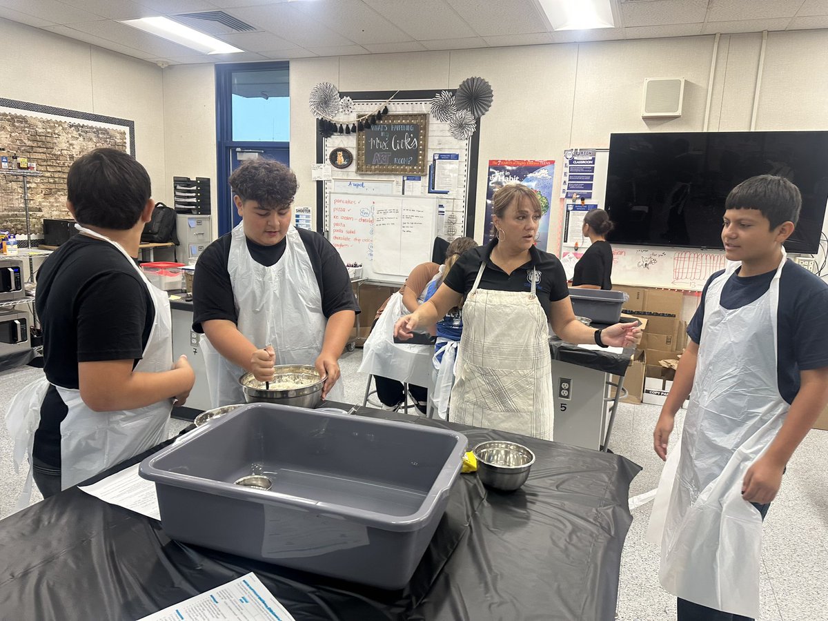 Our #CTE wheel students <a href="/BurtonBulldogs/">Burton Middle School</a> had a great morning in their culinary class, making Chocolate Chip Cookies! Mrs.Cook is amazing at providing the #BurtonExperience <a href="/BurtonSchools/">Burton Schools</a>