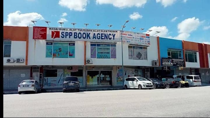 palamcore's tweet photo. Student UiTM Puncak Alam? Ini antara stationery store yang menarik di Puncak Alam yang akan memenuhi keperluan korang!

1.SPP Book Agency, Hillpark
2.Becon @ Puncak Alam, Hillpark 
3.Pustaka Rawang, Alam Suria
4.Stationery Box, Eco Grandeur 
5.FS Printing &amp; Stationery, Alam Suria https://t.co/FMJywaUyb6
