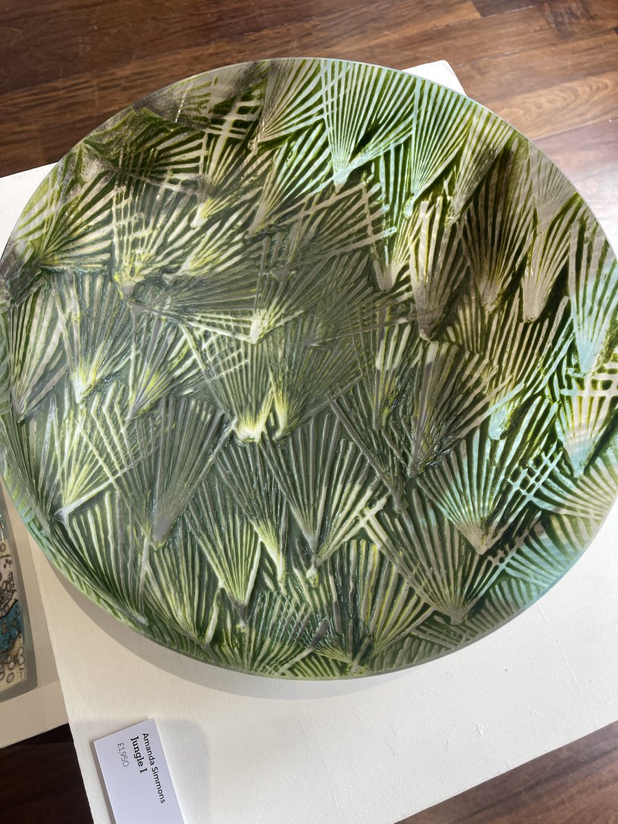 GlasgowCraft's tweet image. We visited the fantastic @ScotGlassSoc ‘Alchemy’ exhibition at @TradesHouse today and highly recommend it! Beautiful work and was a delight to see one of our @CofGCollege HND Jewellery students participating! #multidisciplinary #artglass #craft #Scottish