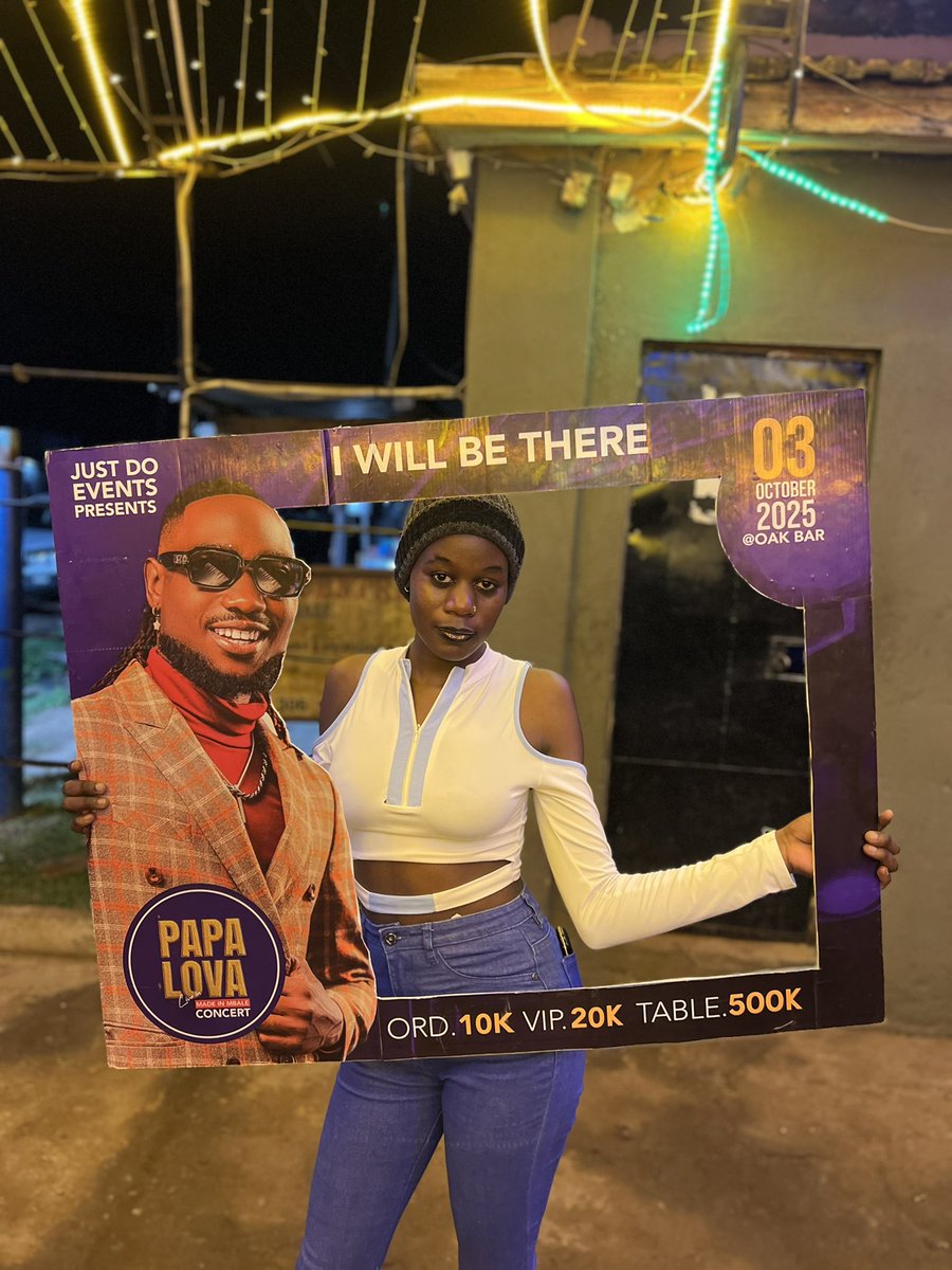 papalova100's tweet photo. Made In Mbale live in concert https://t.co/NVm1kTni0C