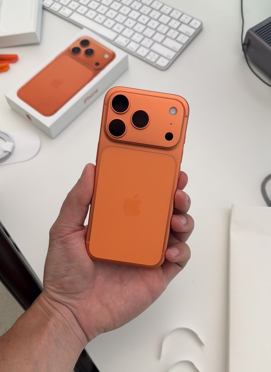 TechDaily's tweet image. That is *very* orange 🍊