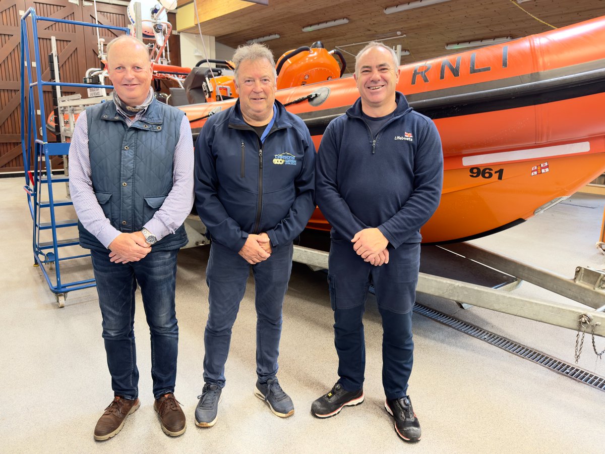 Carrybridge RNLI tweet media