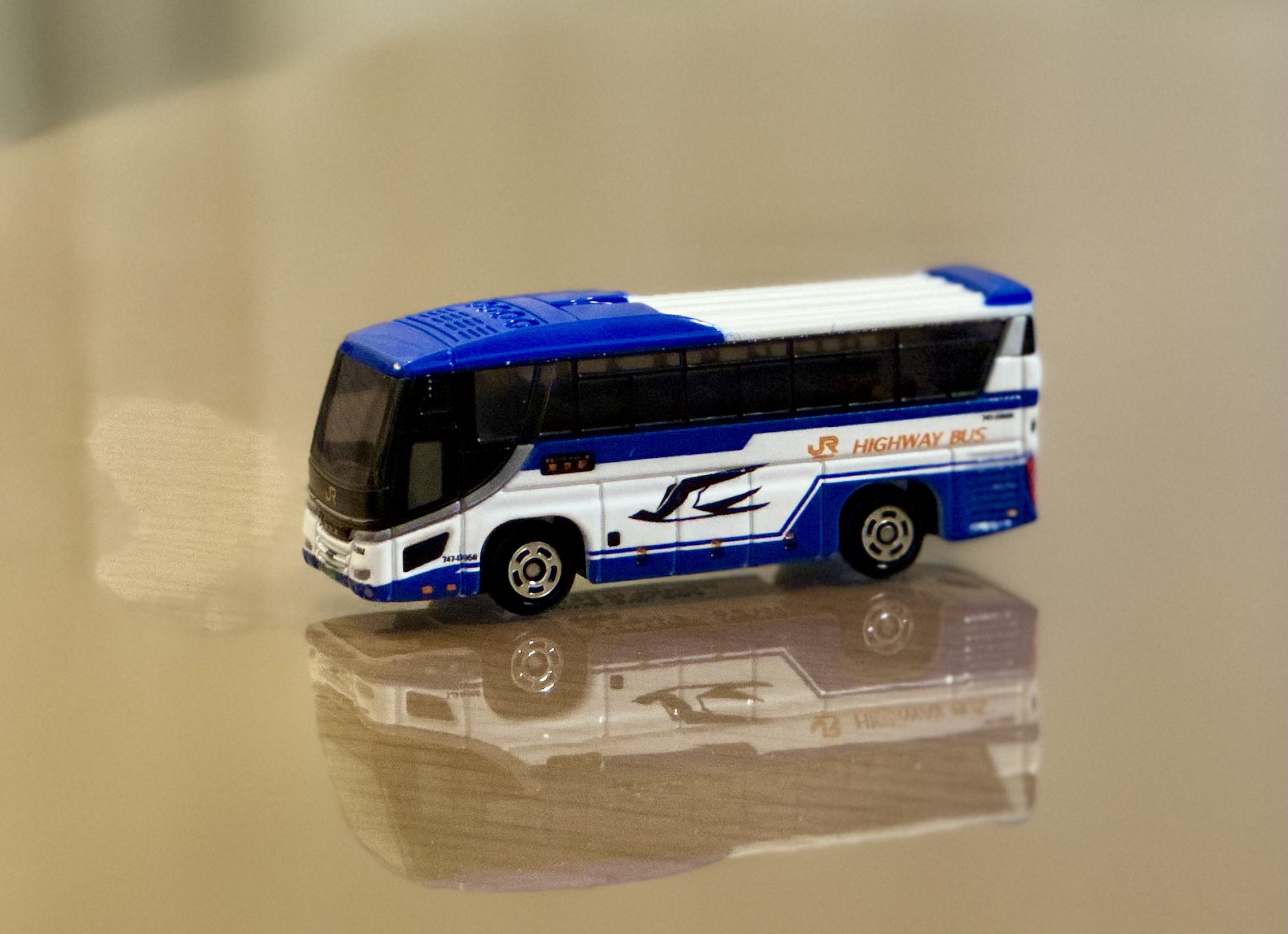 トミカ　バス7台まとめ売り　京急、箱根登山、献血、JR関東、JR東海 トミカ バス7台まとめ売り 京急、箱根登山、献血、JR関東、JR