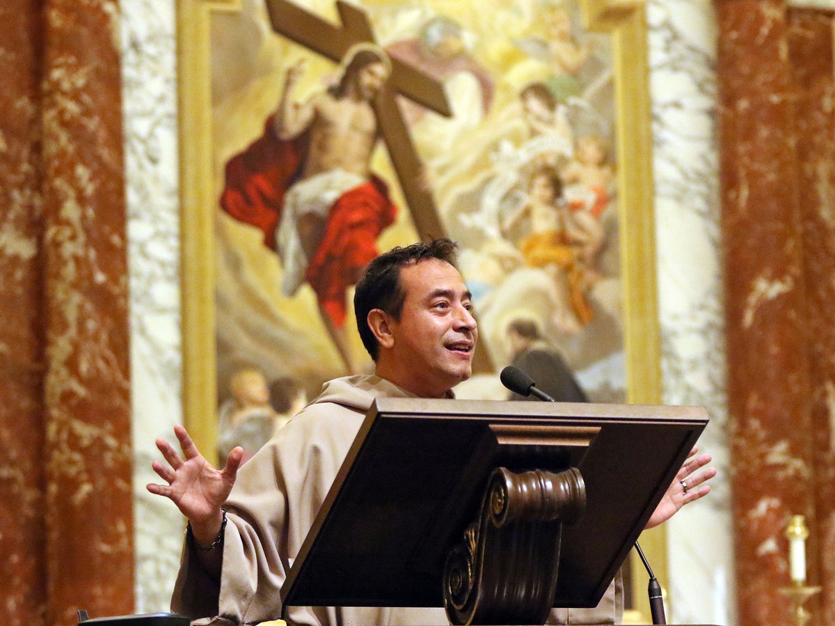 Known as Orlando Castillo '00 during his time at Jesuit, Fr. Jose Maria Castillo, F.J.H. has served in the Peruvian Amazon for more than a decade. When he has an opportunity to come home, he provides Jesuit students with a most memorable and impactful Convocation presentation.