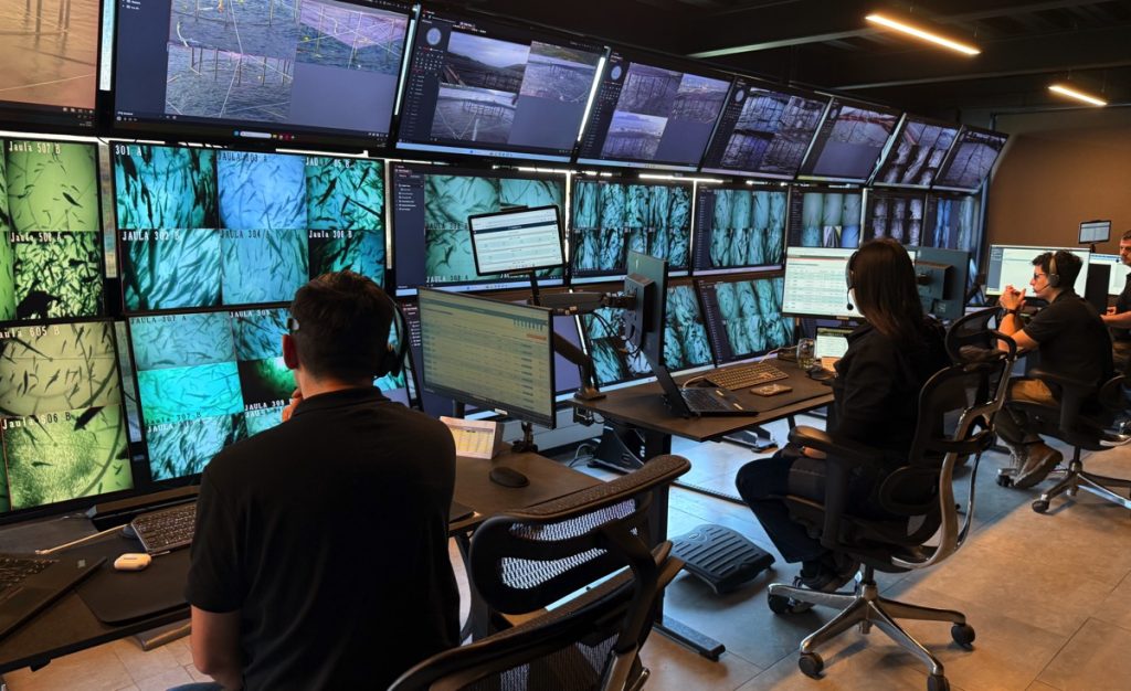 Eficiencia y sostenibilidad: Alimentación remota en la industria 4.0 mundoacuicola.cl/new/eficiencia…