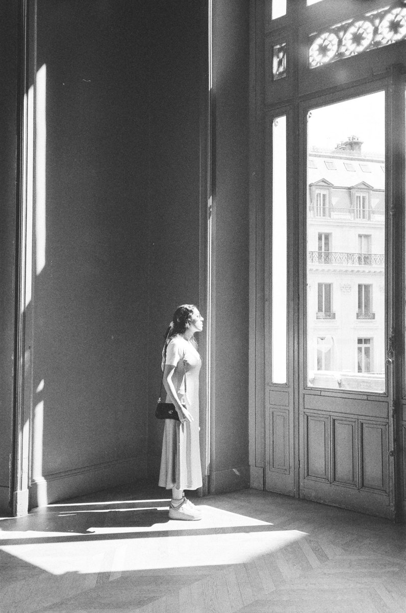 zahracadabra's tweet photo. Me in Paris on film by my husband https://t.co/7cI4iA8kyy