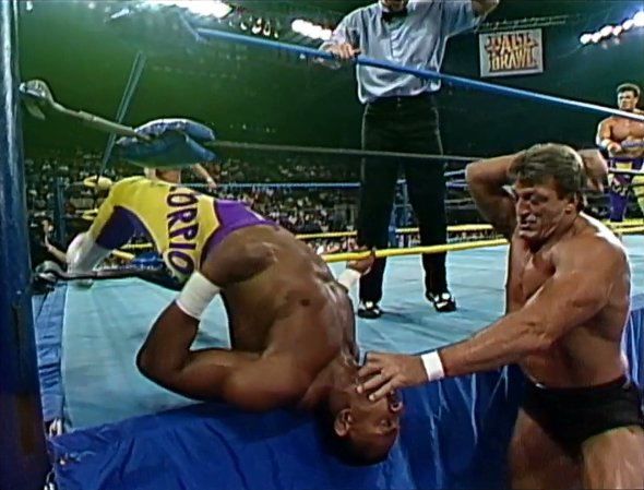 wrestle_hist's tweet image. 9/19/1993   

2 Cold Scorpio &amp;amp; Marcus Bagwell defeated The Equalizer &amp;amp; Paul Orndorff at Fall Brawl from the Astro Arena in Houston, Texas.  

#WCW #FallBrawl #2ColdScorpio #FlashFunk #MarcusBagwell #BuffBagwell #TheEqualizer #DaveSullivan #PaulOrndorff #MrWonderful