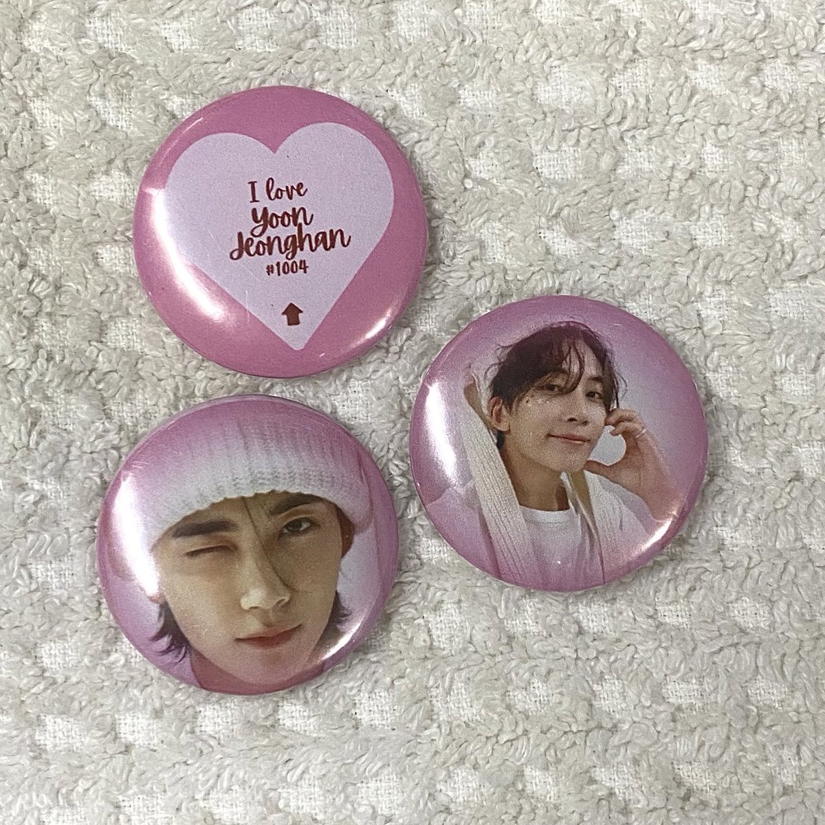 h95rtz's tweet photo. wts lfb !

SVT button pin sets 1.25 in 
avail sets : 
~ jh set
~ choi fam set
~ carat set
— ₱90 per set, 35 if tingi

(unli stocks!)
— payo / 2 days dop
— fast shipping
— gcash;jnt

— reply / dm to mine 💓 https://t.co/NlZoPGxiLl