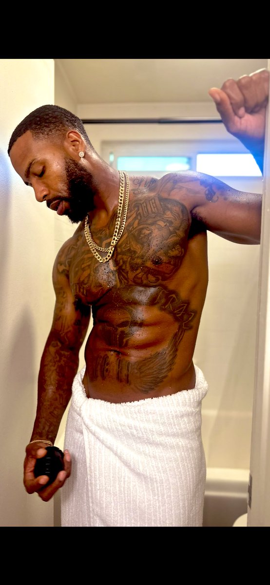 😈 #friday #kolade