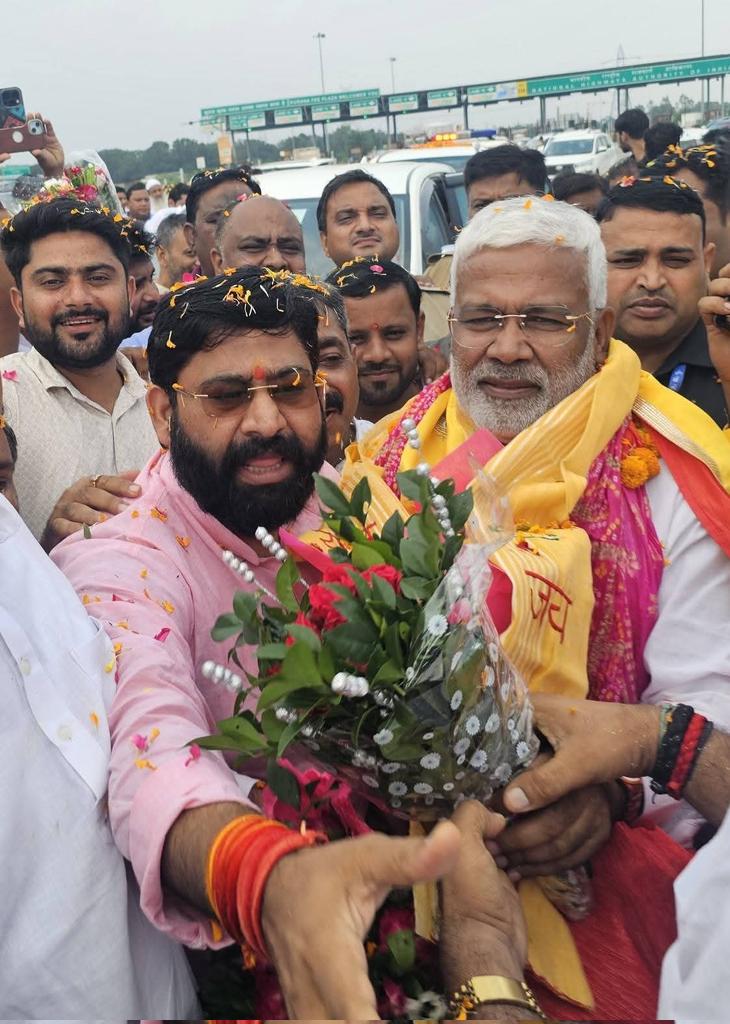 LThakurrss's tweet photo. उत्तर प्रदेश सरकार में जल शक्ति मंत्री आदरणीय श्री @swatantrabjp जी के बुलन्दशहर आगमन पर गुलावठी टोल प्लाजा पर स्वागत किया। https://t.co/qEB1VktFxC