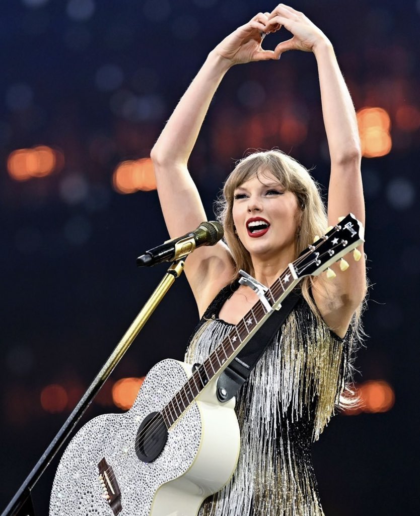 Arabian Crave tweet media