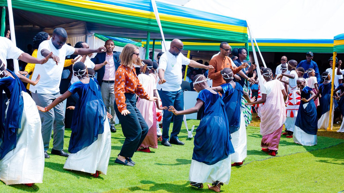 LIFT_Rwanda's tweet photo. Today, #LIFT joined other partners in #education to celebrate International #Literacy Day/Month! We are committed to supporting and equipping teachers with the tools, training, and resources they need to build strong early literacy foundations for every child. #LiteracyMonth https://t.co/r6Yj6by0BO