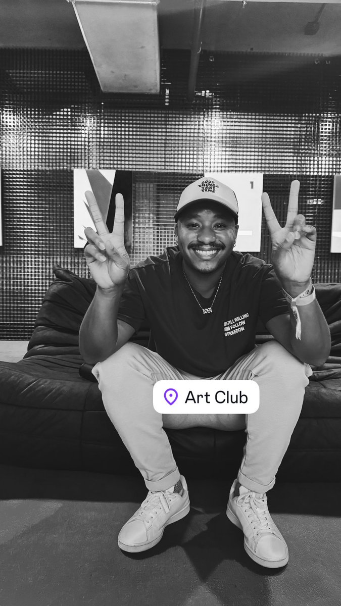 _LLewis's tweet photo. Been a while ✌🏽 https://t.co/Ue0g3Aibdc