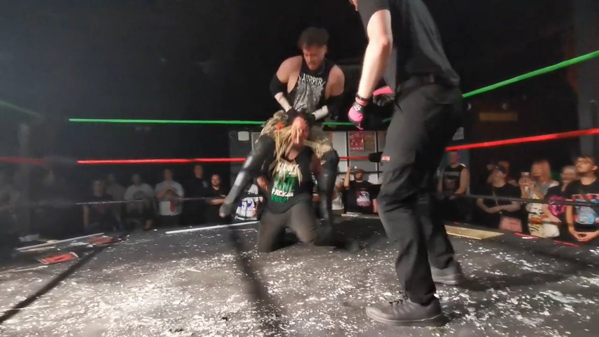 A new review lives! We're back in Derby for <a href="/officialkumite/">Kumite Combat Wrestling</a> Giallo. A monster of a variety show boasting one of the nastiest main events yet with horrific consequences for <a href="/AltonThorne/">🎁 🎄 Alton Thorne 🎄 🎁</a>. Absolutely incredible stuff.
Read Free here: patreon.com/posts/cult-cla…