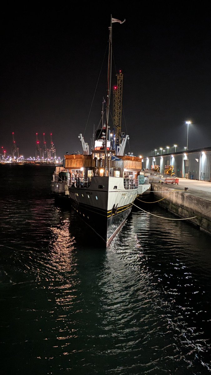 Tugmaster Lloyd tweet media