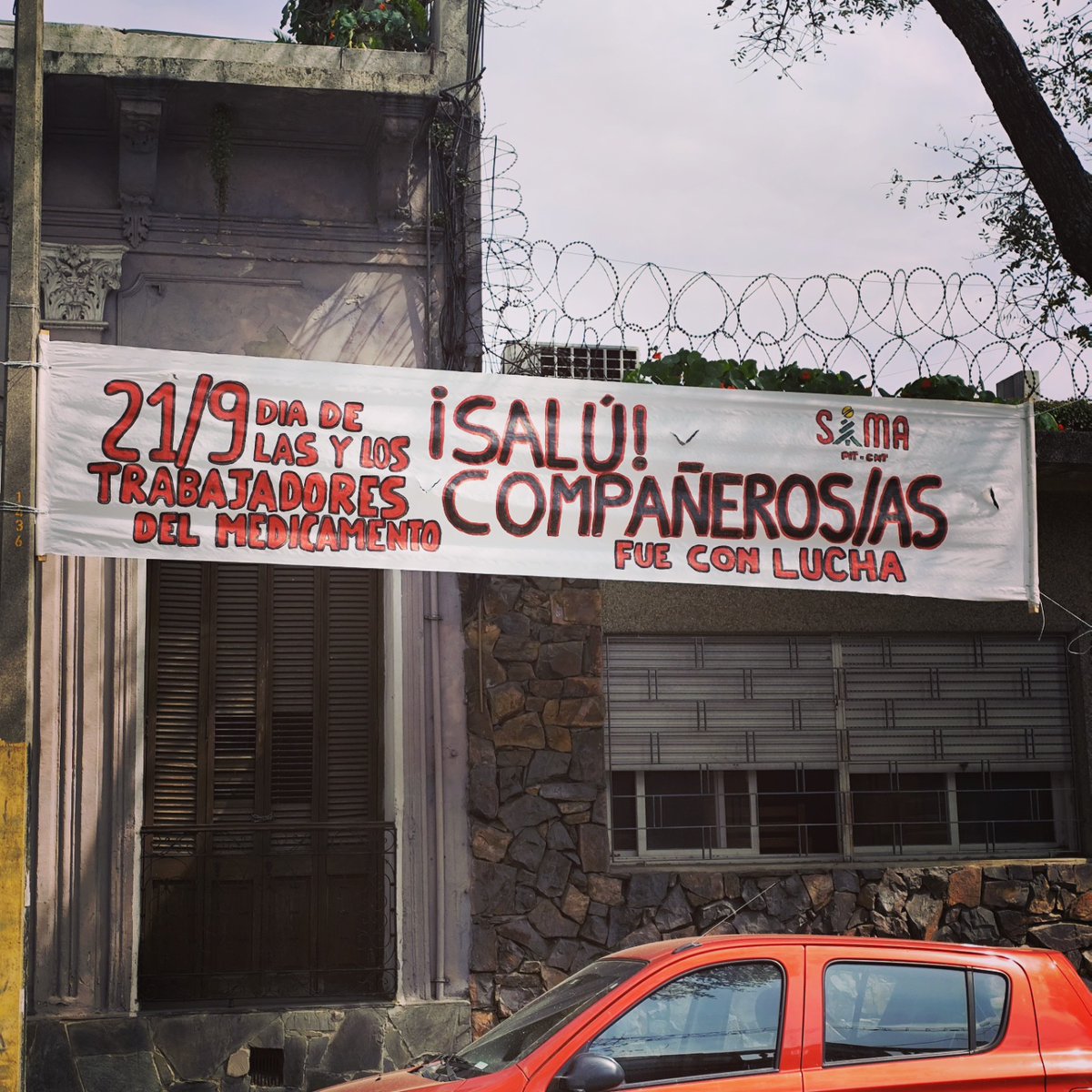 Salud compañeras y compañeros de SIMA el próximo 21 de setiembre, día de las y los trabajadores del medicamento, un abrazo bien fuerte desde la Asociación de Trabajadores de la Seguridad Social.

✊ Día de los y las trabajadoras del medicamento ✊
Feriado pago inamovible desde