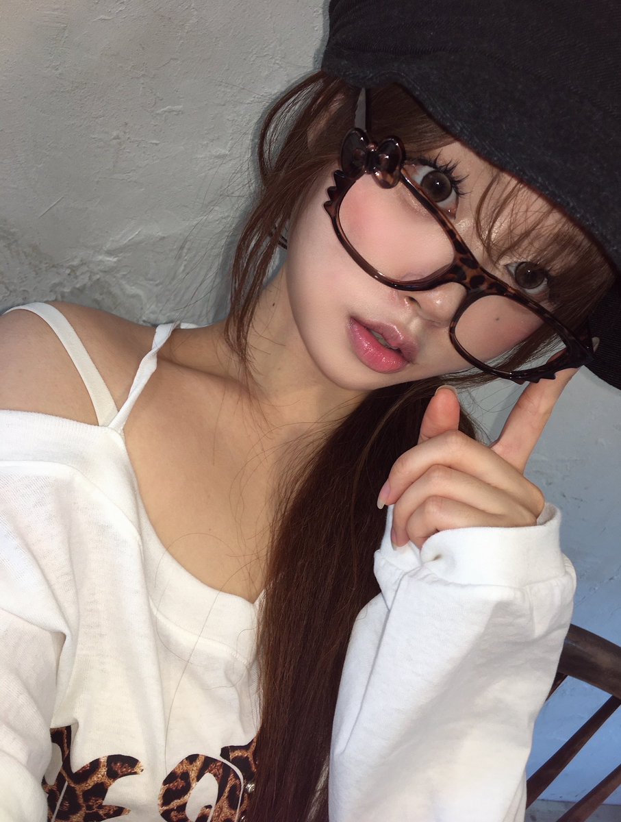 사테 —̳͟͞͞♡ tweet media
