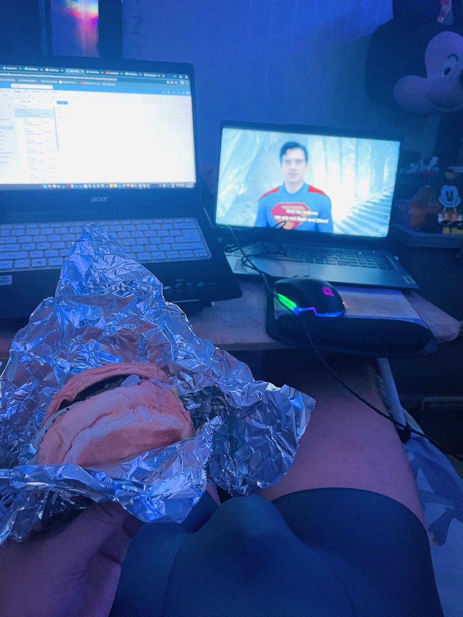Lunch break!! 😁
