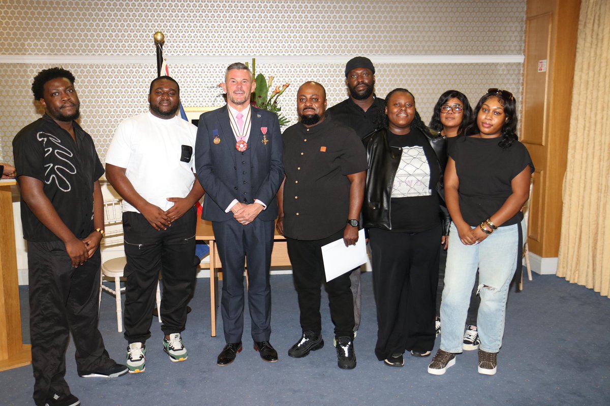 Always a pleasure and privilege representing Lord-Lieutenant @DianeHawkinsDL <a href="/GMLO_UK/">GM Lieutenancy</a> at <a href="/ManCityCouncil/">Manchester City Council</a> Citizenship Ceremony as Mancunian residents become #British Citizens &amp; contribute to the prosperity &amp; culture of our beautiful City of Manchester